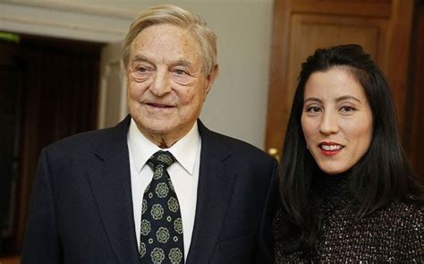 Soros györgy édesapjának könyve a vészkorszakról. George Soros to marry 42-year-old education consultant ...