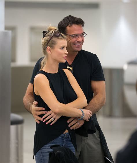 Joanna Krupa At Miami Airport With Husband June 2015 Celebmafia