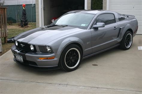 The most accurate 2006 ford mustangs mpg estimates based on real world results of 1.6 million miles driven in 140 ford mustangs. FS:2006 Ford Mustang GT Premium - Tungsten Grey with Red ...