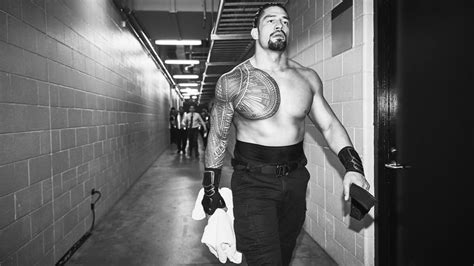 Photos Go Backstage At Royal Rumble With Cena Reigns Lesnar And More Roman Reigns Wwe