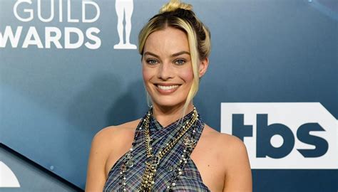 Why Margot Robbie Sent 37 Bottles Of Champagne To The Neighbours Set