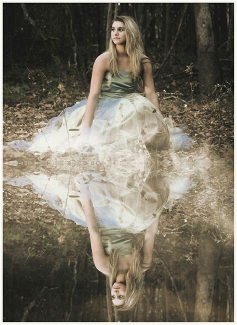 图片素材 性质 森林 户外 女孩 秋季 肖像 模型 年轻 弹簧 反射 时尚 服装 树木 连衣裙 姿势 性感 漂亮 袍 拍照片 礼服 1514x2078