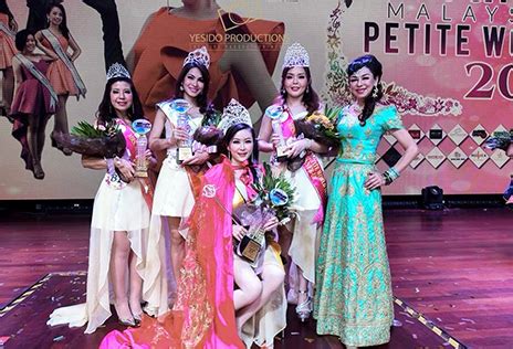 The mrs world 2019 pageant featured contestants from 38 countries, she said in a statement here today. Miss and Mrs Msia Petite World 2017 crowned - Citizen ...