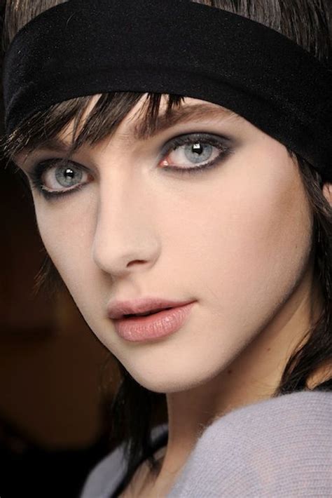 Marc Jacobs Backstage Beauty Diary Punk Rock Chic With A Pixie Wig And