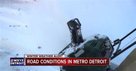 First Big Snowfall Hits Metro Detroit