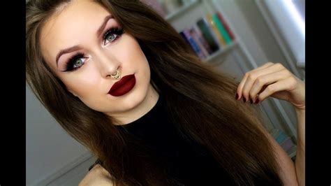 Thick Winged Liner Dark Red Lips Fall Makeup Tutorial