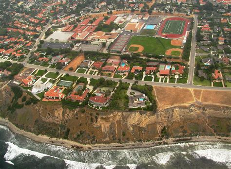 Palos Verdes Daily Photo O Is For Overhead Overview Pvhs 2009 And 1967