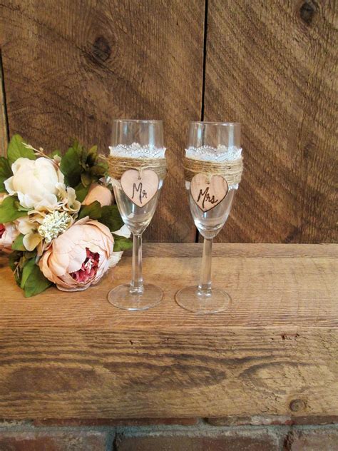 Rustic Wedding Toasting Flutes Champagne Glass Toasting Cup Bride