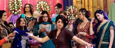Saris Swirl At Rare Transgender Birthday Party In Pakistan Nbc News