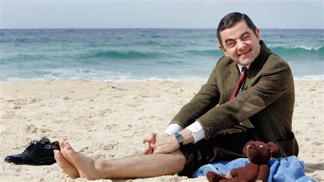 Mr Bean Chooses Greece For His Summer Vacation Neos Kosmos