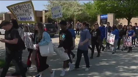 Students Protest Principals Suspension
