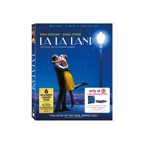 Mia, an aspiring actress, serves lattes to movie stars in between auditions and sebastian, a jazz musician, scrapes by playing cocktail party gigs in dingy bars. Slipcover - La La Land (Blu-ray Slipcover) (Target ...