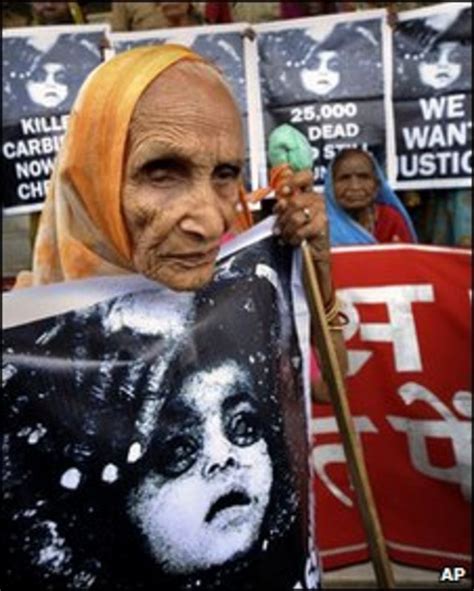 indian government re examines 1984 bhopal disaster bbc news