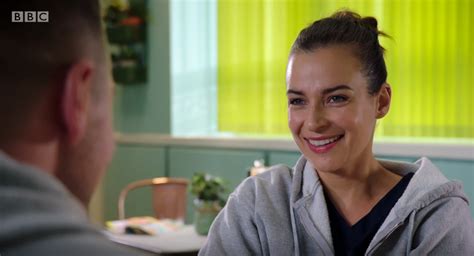 Holby City Fans Love Jacs Reaction To Zosia News Entertainment Daily