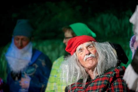 High Halstow Community Site Dramarama Snow White And The 7 Dwarfs