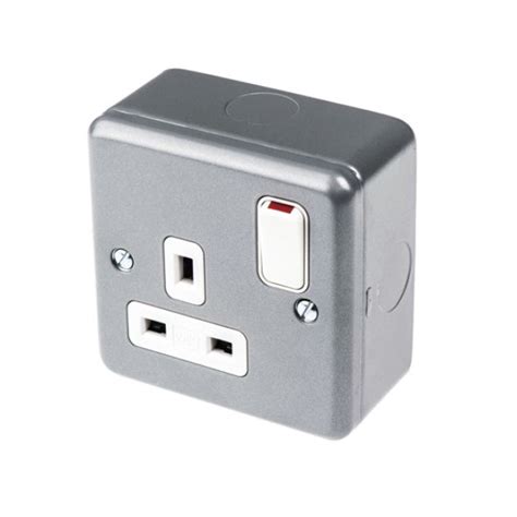 Mk 13a 2 Gang Dp Switched Plug Socket Metal Clad Business And Industrie
