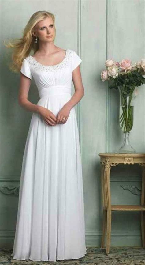 Modest Short Sleeves Wedding Dress For Older Brides Over 40 50 60 70