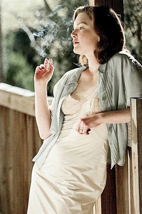 Pin By Pinner On Bonnie And Clyde Holliday Grainger Girl Smoking Women Smoking