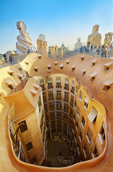 La Pedrera Casa Mila Antoni Gaudi