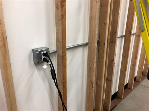 When romex owner southwire conducted tests in nashville, tennessee area homes, they found a substantial reduction in installation times. electrical - Going from conduit to NM in new framed wall (commercial) - Home Improvement Stack ...