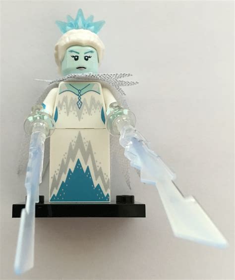 set review series 16 minifigures 71013 — bricks for bricks