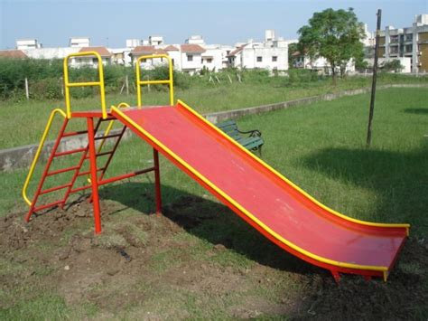 Fibreglass Slide With Frp Rollers For Playground At Best Price In