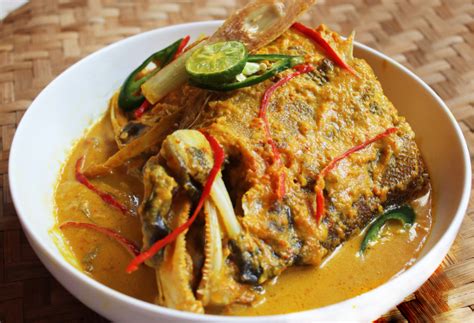 Lalu, kenapa ikan tersebut tidak boleh kita konsumsi? Wisata Kuliner di Manado Yang Tidak Boleh Dilewatkan - GVC ...