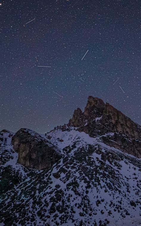 800x1280 Comet Rain Over Mountains In Dolomites Nexus 7samsung Galaxy