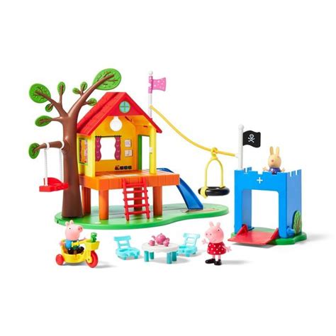 Peppa is a loveable, cheeky little piggy who lives with her little brother george, mummy pig and daddy pig. Peppa Pig's Treehouse and George's Fort Playset | Peppa ...