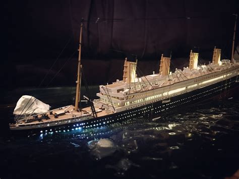 Titanic Diorama Sinking Rms Titanic Titanic Ship Titanic Model Porn