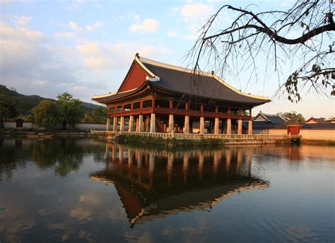 Here are some tips on how to use your listing page to attract more travelers to your. Gyeongbokgung - Palace in Seoul - Thousand Wonders