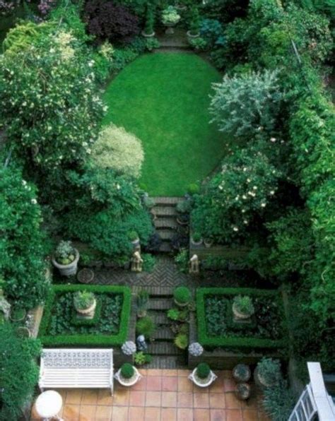 35 Beautiful Courtyard Garden Design Ideas In 2020 English Garden