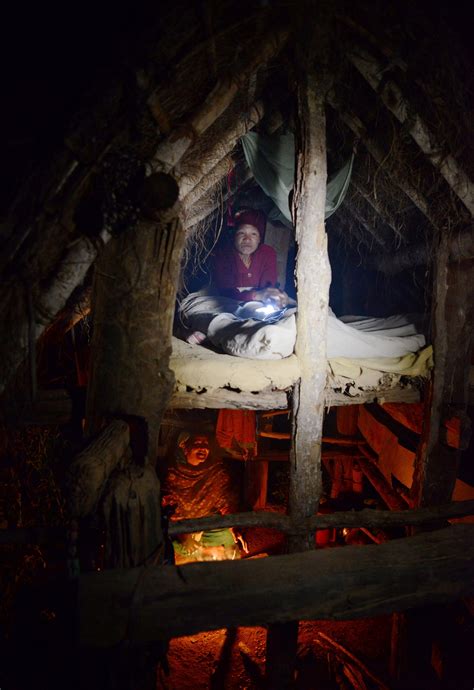 Nepali ‘menstruation Hut Ritual Claims Life Of Teenage Girl Ktla