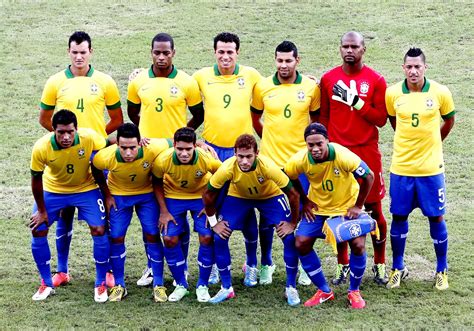 (cnn) — los jugadores y el personal de la selección brasileña publicaron una carta en sus cuentas de redes. EQUIPOS DE FÚTBOL: SELECCIÓN DE BRASIL contra Bolivia 06 ...