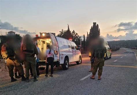 Idf 2 Soldiers Wounded In Car Ramming Attack In Northern West Bank