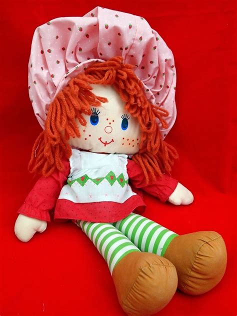 Vintage 1980s Kenner Strawberry Shortcake Cloth Rag Doll Ragdoll Plush