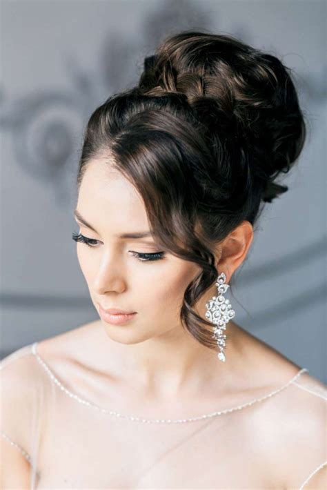 60 Beautiful Bridal Hairstyles For Your Big Day