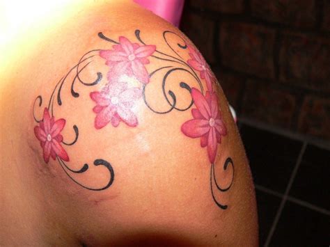Kim Archives Tattoo Studio Dronten Flower Tattoo Shoulder Pink