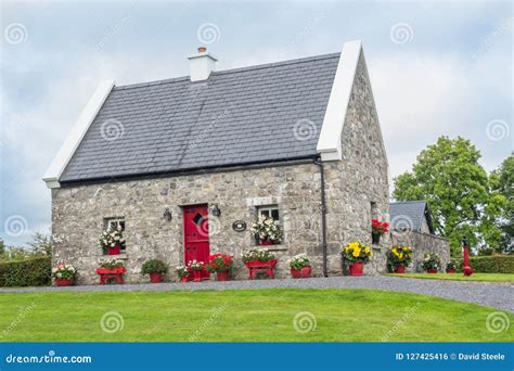 Irish Stone Cottage Editorial Photo Image Of Summer 127425416