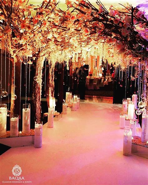 13 Wedding Entrance Decor Ideas That You Need To Save And Show To Your