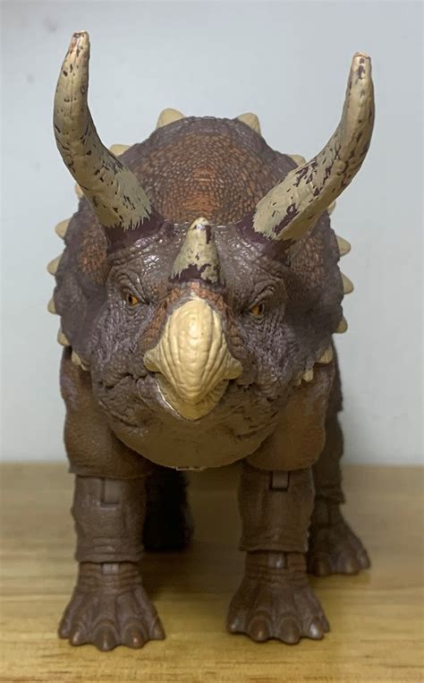 Jurassic World Jurassic Park Hammond Collection Triceratops Dinosaur