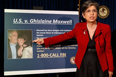 ghislaine maxwell could turn on other high profile epstein sex ring suspects and testify in fed