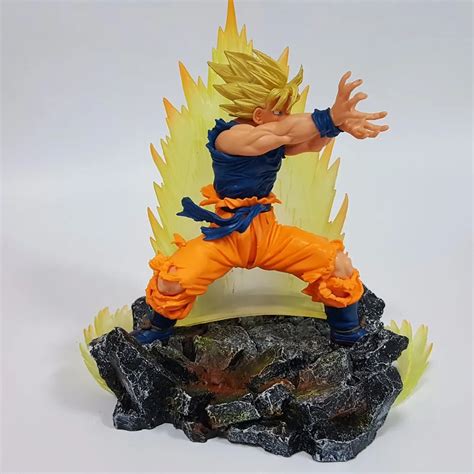 Dragon Ball Z Action Figure Son Goku With Energy Aura Rock Base Figure