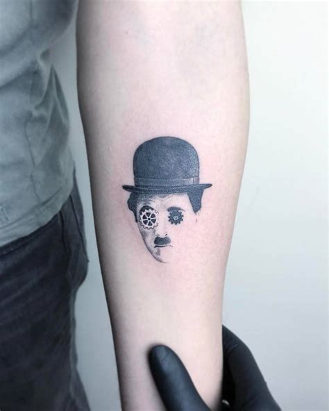 Sint Tico Tatuagem Charles Chaplin Bargloria