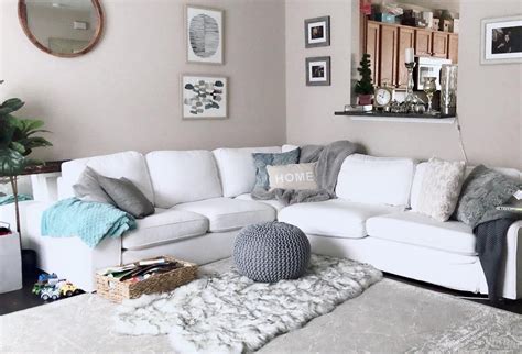 37 White And Silver Living Room Ideas That Will Inspire You Silver