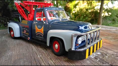1953 Ford Tow Truck