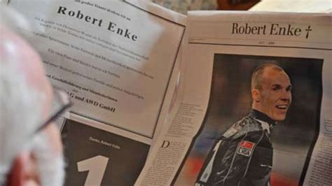 Sonderbeilage mit 228 Todesanzeigen für Enke | Mehr Sport