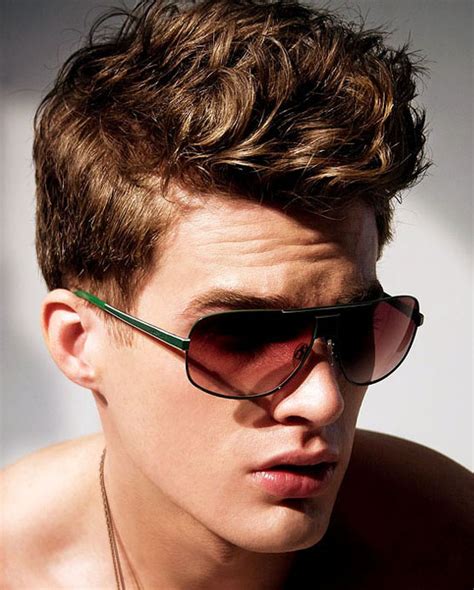 Awesome Latest Short Hairstyles Trend For Men New 20 Collection On