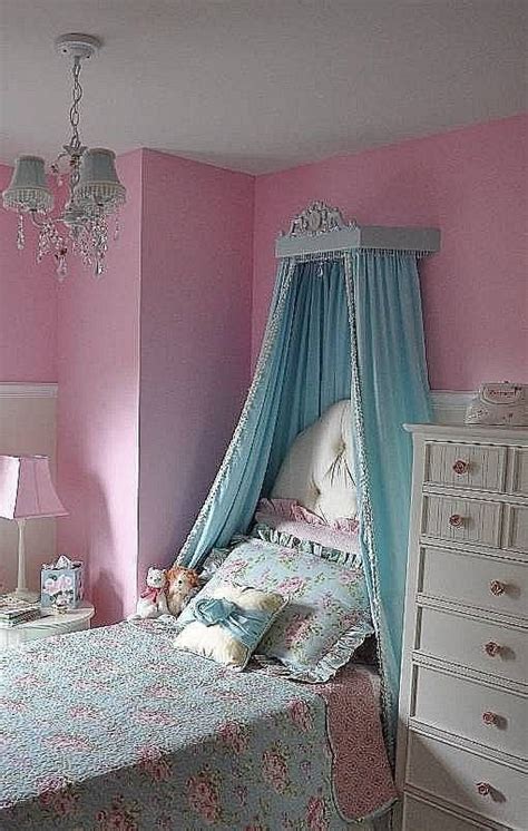 Base is fitted with drawers for storing beddings and others needed stuff. Themed Bedroom: Princess | Five Star Design Tips | Diy ...