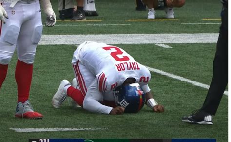 Giants Tyrod Taylor Sustains Back Injury After Taking Massive Hit